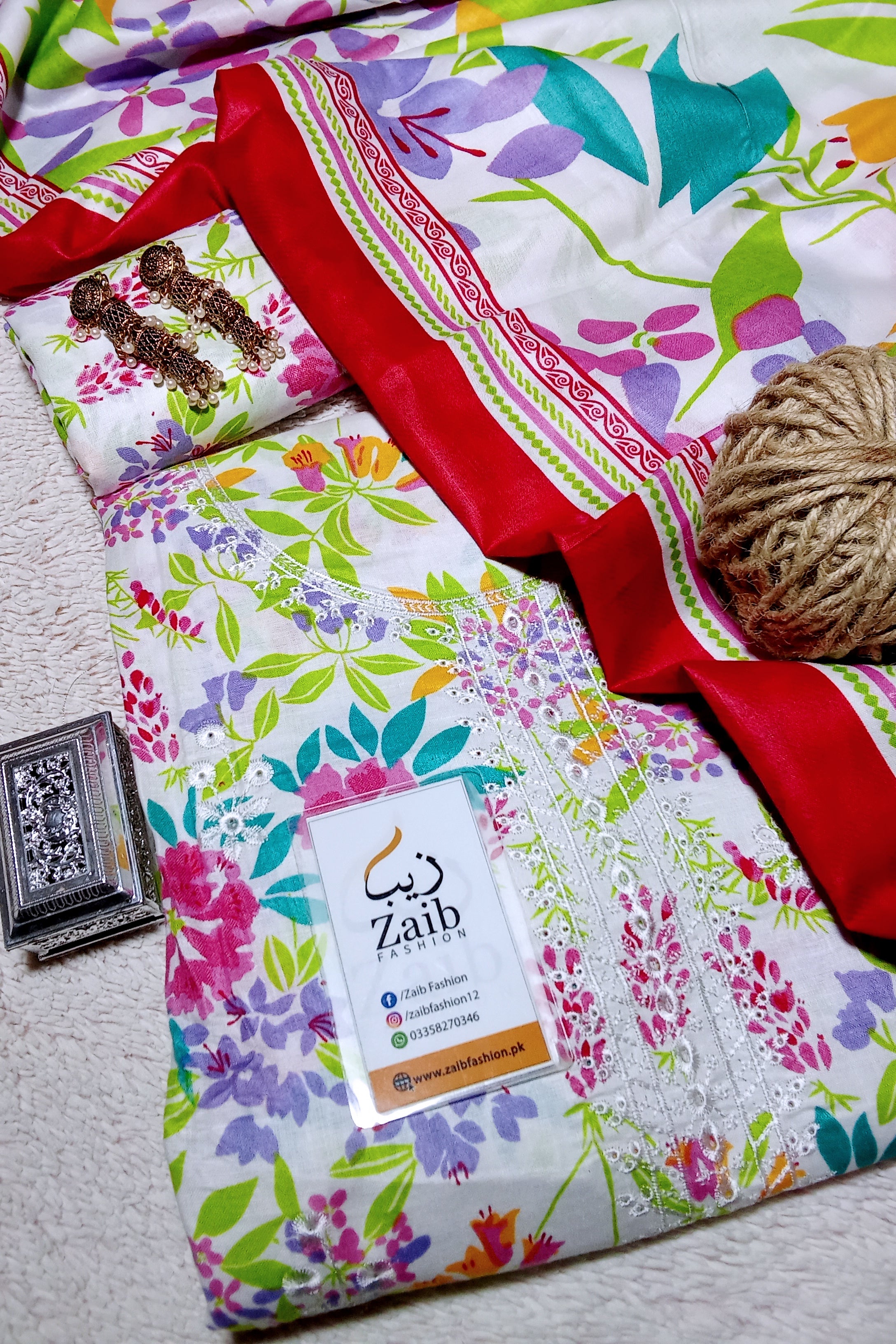 Afrozeh Embroidered & Digital Print Lawn 3 Piece Dress – 0010