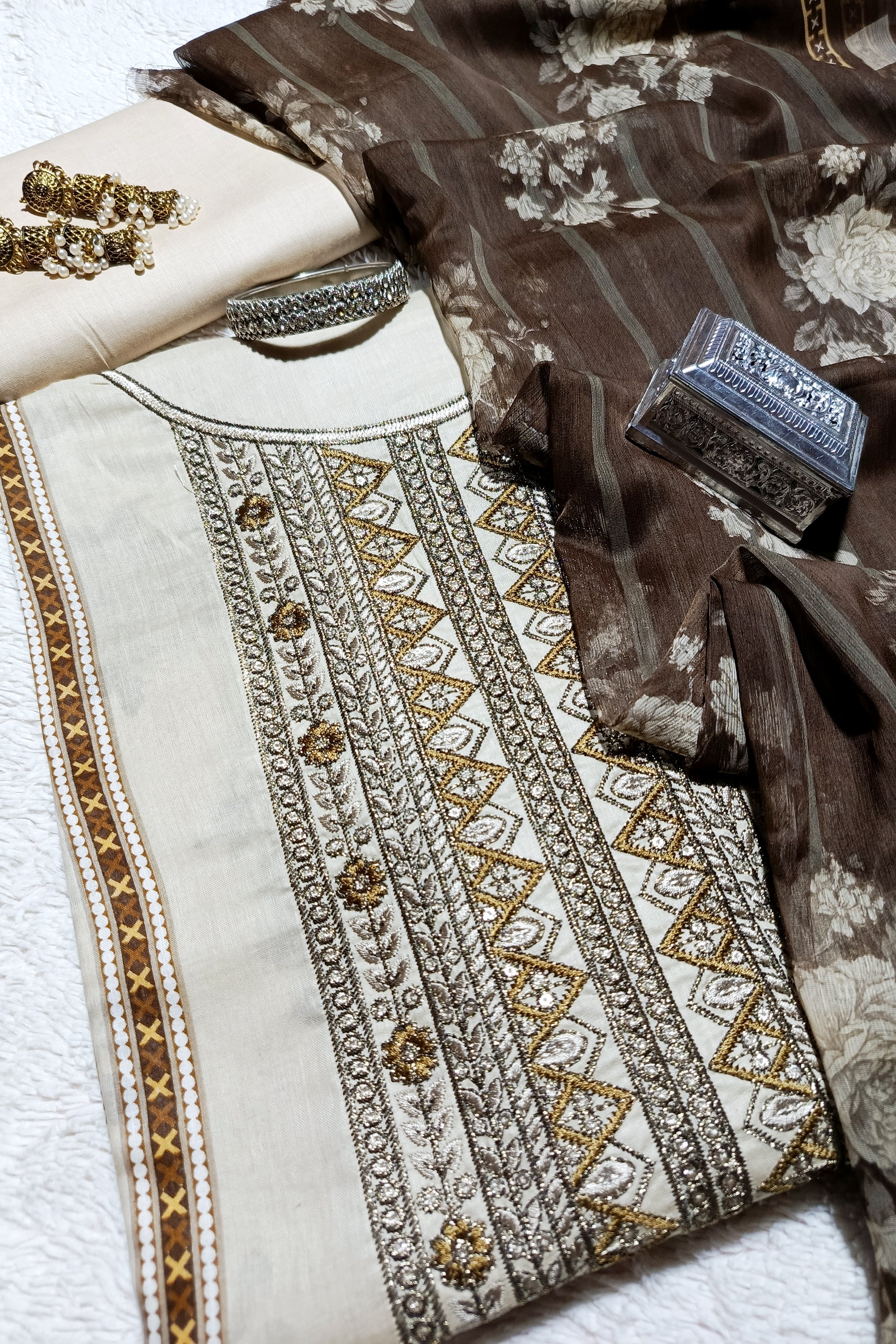 Tawakkal Embroidered & Digital Print Lawn 3 Piece Dress – 0002