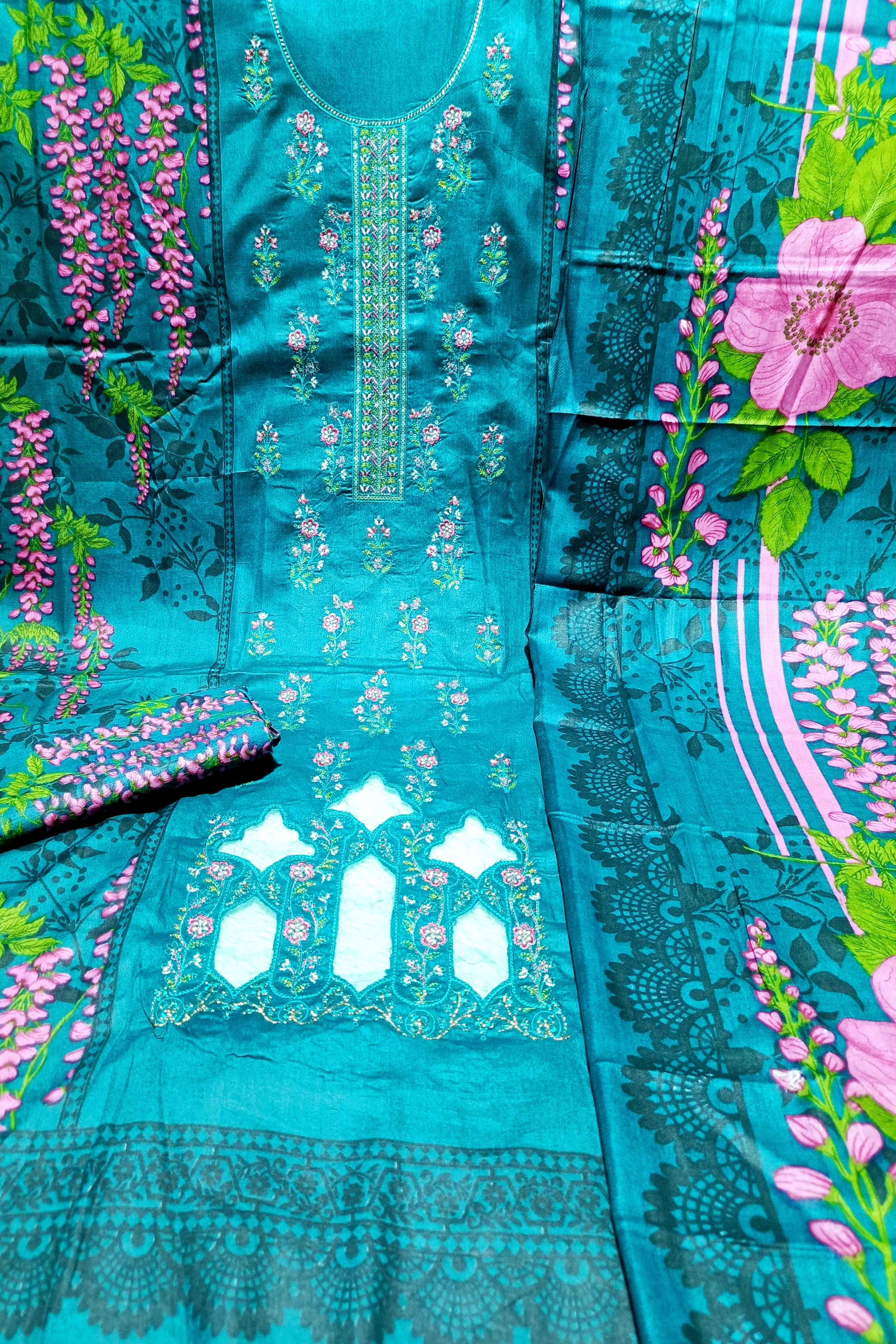 M Prints by Maria B Embroidered & Digital Print Lawn 3 Piece Dress – 0005