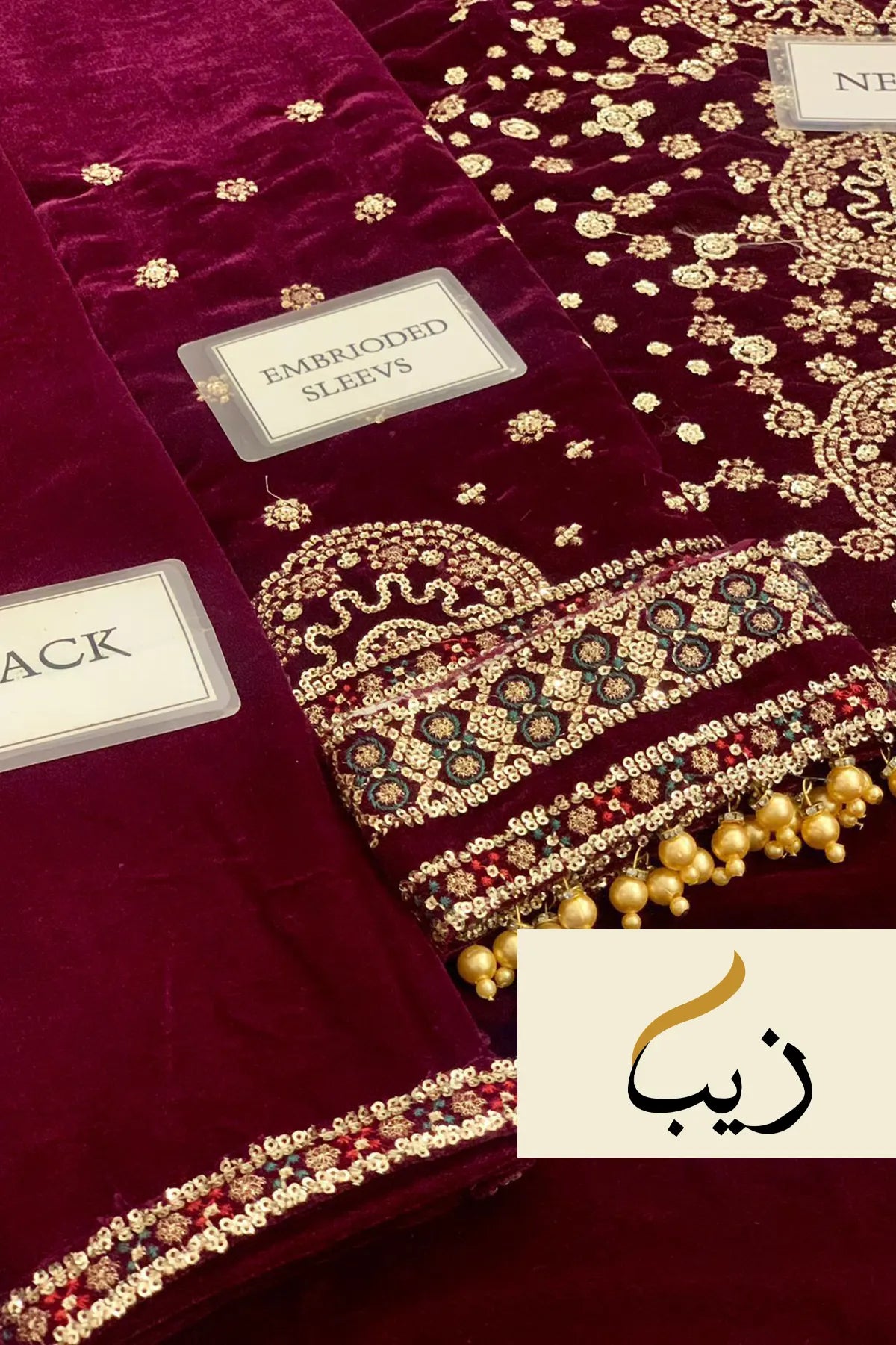 ROSHANEH By Jazmin Embroidered Velvet Formal 3 Piece Dress - 0048